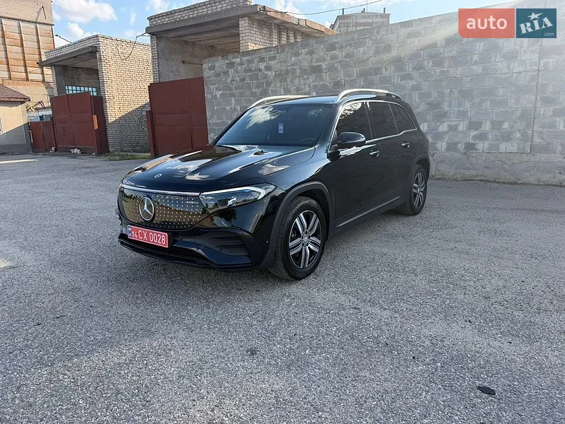 Mercedes-Benz EQB