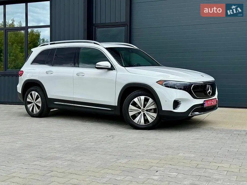 Mercedes-Benz EQB