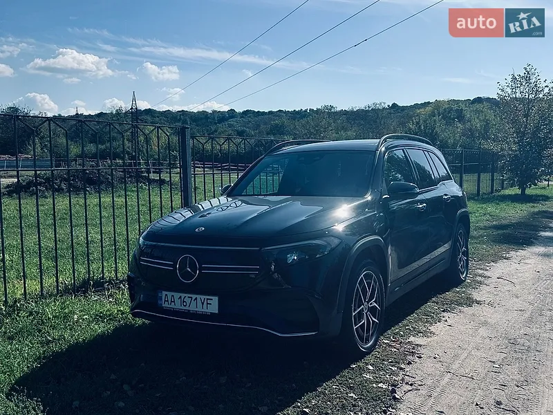 Mercedes-Benz EQB