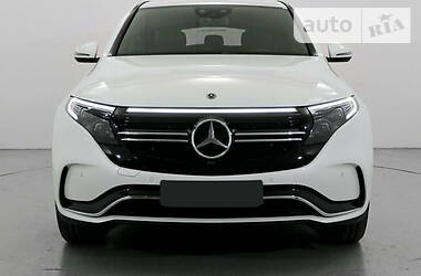 Позашляховик / Кросовер Mercedes-Benz EQC 2019 в 