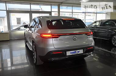 Позашляховик / Кросовер Mercedes-Benz EQC 2019 в 