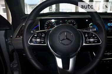 Позашляховик / Кросовер Mercedes-Benz EQC 2019 в 