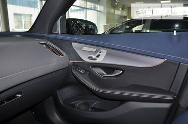 Позашляховик / Кросовер Mercedes-Benz EQC 2019 в 