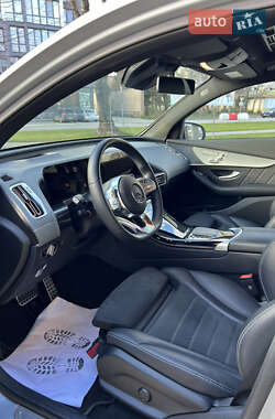 Внедорожник / Кроссовер Mercedes-Benz EQC 2022 в 