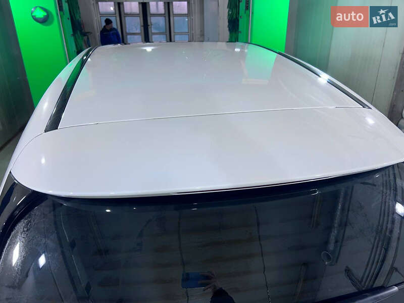 Внедорожник / Кроссовер Mercedes-Benz EQC 2020 в Киеве