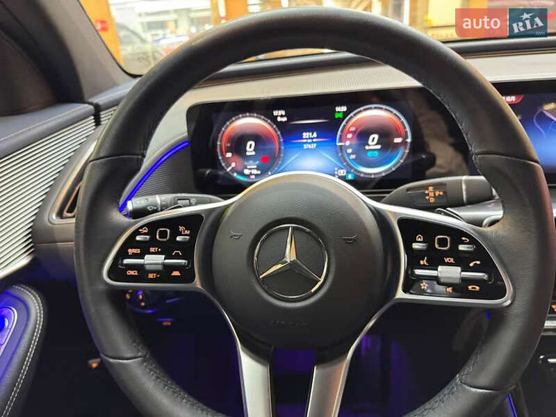 Позашляховик / Кросовер Mercedes-Benz EQC 2021 в Києві