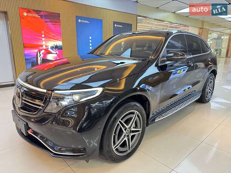 Mercedes-Benz EQC 2021
