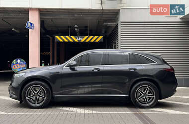 Позашляховик / Кросовер Mercedes-Benz EQC 2021 в 