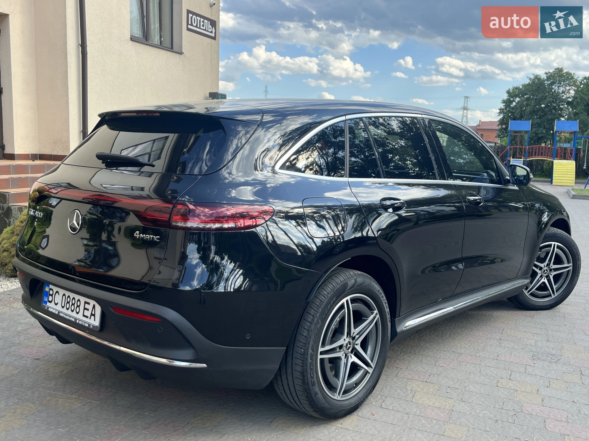 2020 Mercedes-Benz EQC - мініатюра 16