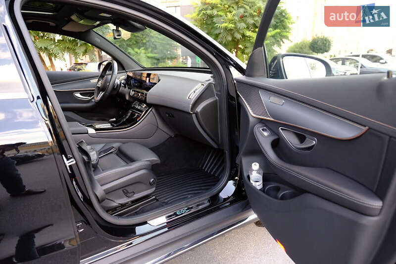 Внедорожник / Кроссовер Mercedes-Benz EQC 2020 в Киеве