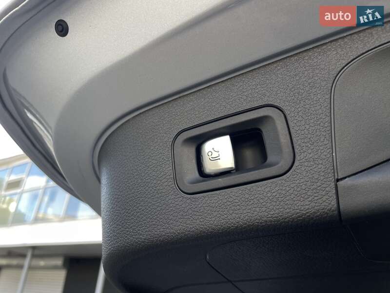 Внедорожник / Кроссовер Mercedes-Benz EQC 2021 в Киеве фото 52 Внедорожник / Кроссовер Mercedes-Benz EQC 2021 в Киеве