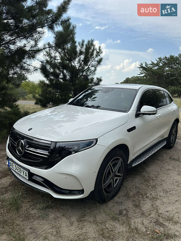 Mercedes-Benz EQC 2020