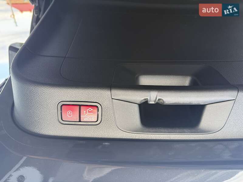 Внедорожник / Кроссовер Mercedes-Benz EQC 2020 в Черновцах