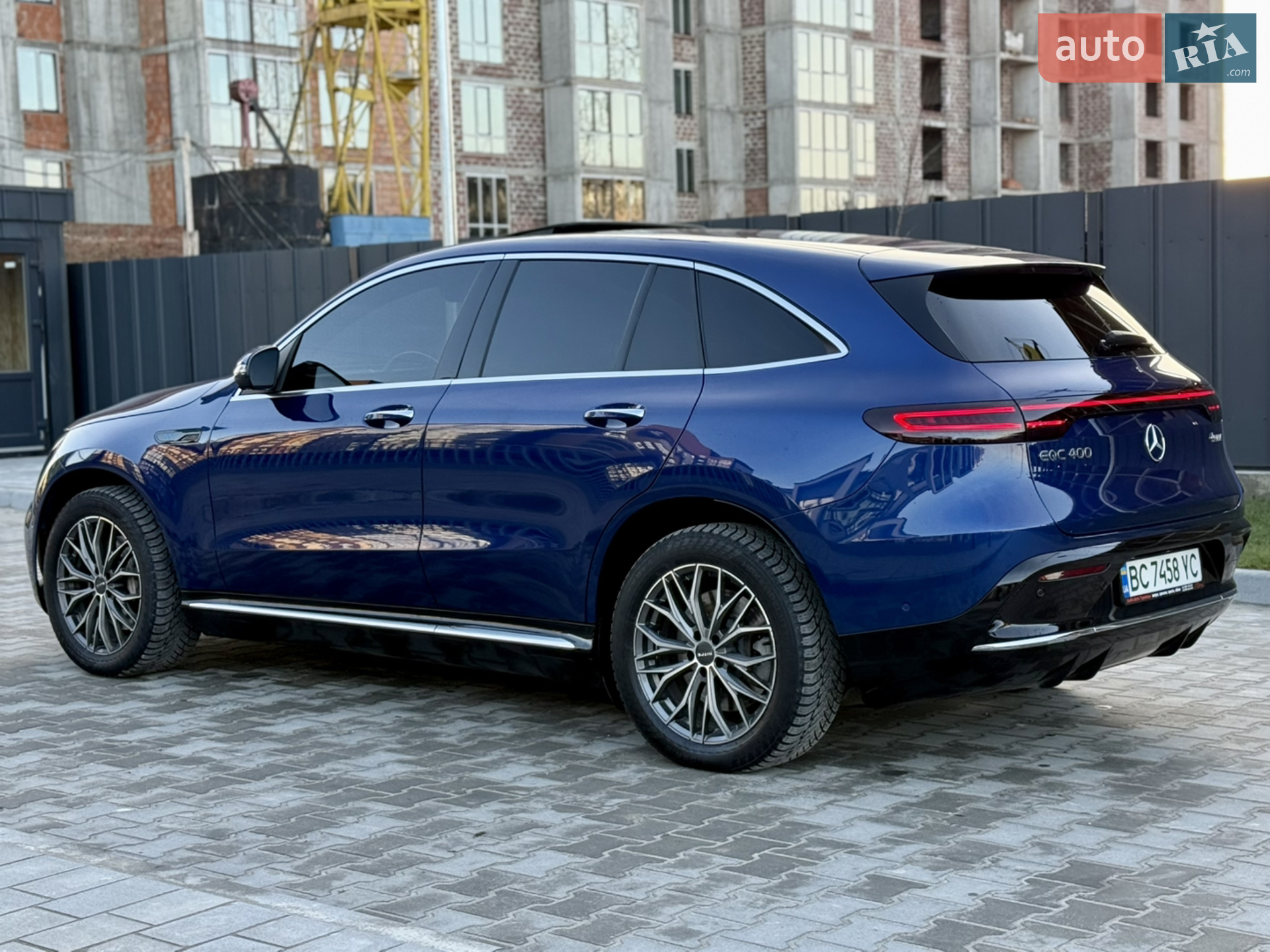 2021 Mercedes-Benz EQC - мініатюра 16