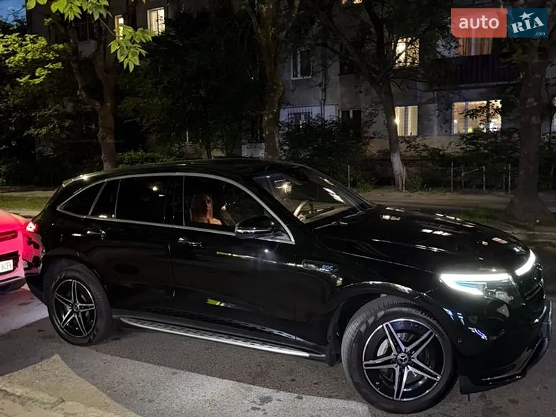 Mercedes-Benz EQC 2021