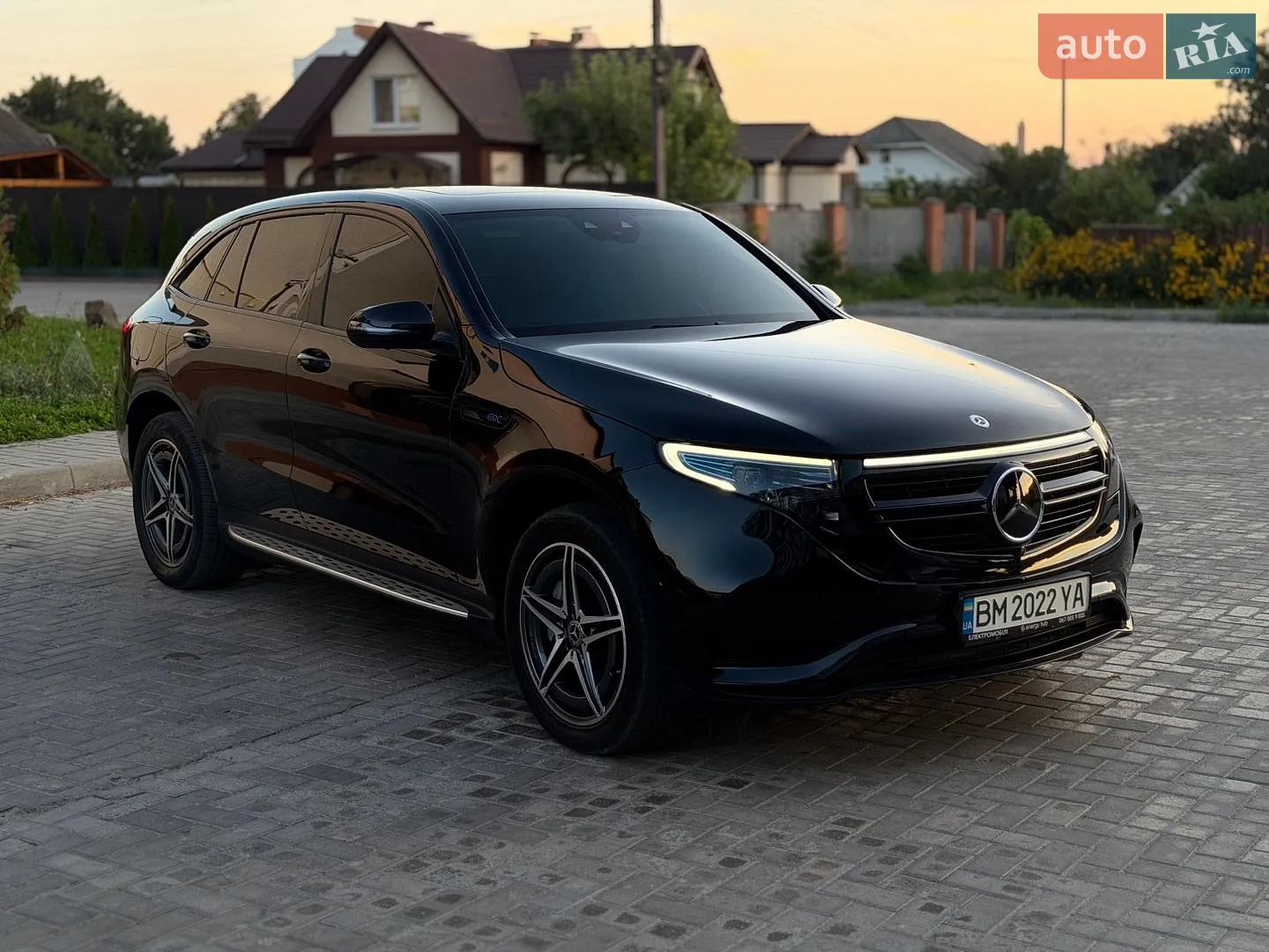 2021 Mercedes-Benz EQC - мініатюра 10