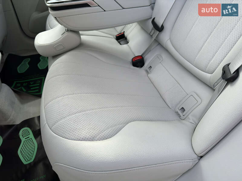 Позашляховик / Кросовер Mercedes-Benz EQE SUV 2024 в Івано-Франківську