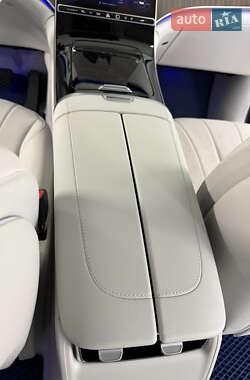 Позашляховик / Кросовер Mercedes-Benz EQE SUV 2024 в 