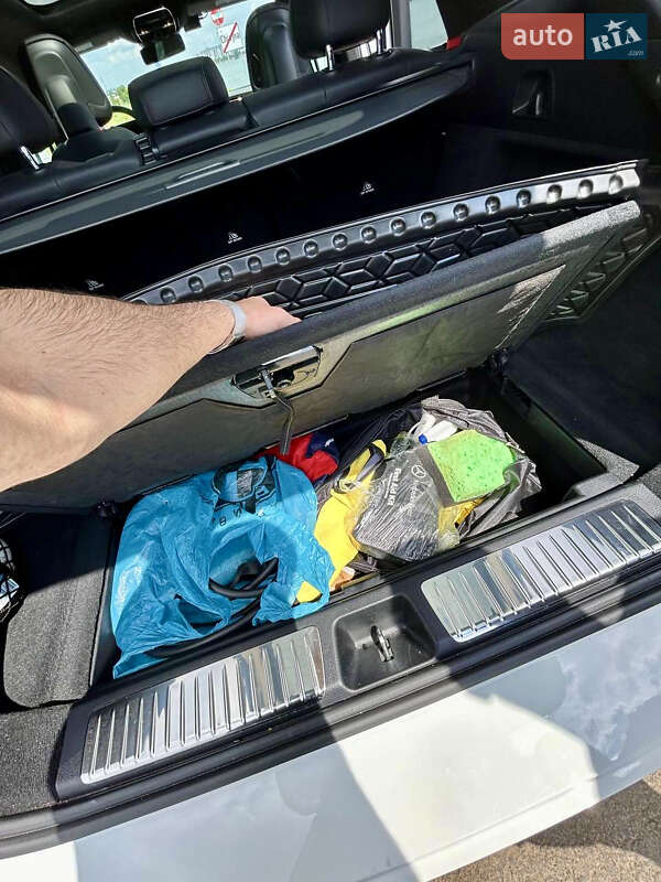 Позашляховик / Кросовер Mercedes-Benz EQE SUV 2023 в Одесі
