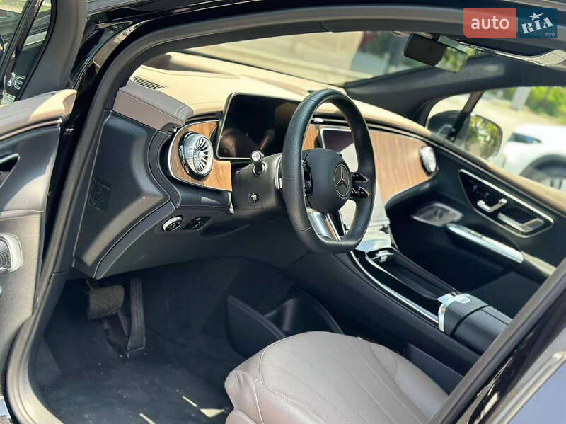 Позашляховик / Кросовер Mercedes-Benz EQE SUV 2024 в Києві