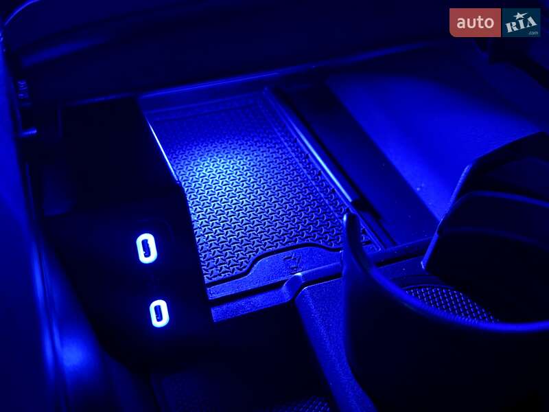 Позашляховик / Кросовер Mercedes-Benz EQE SUV 2024 в Києві