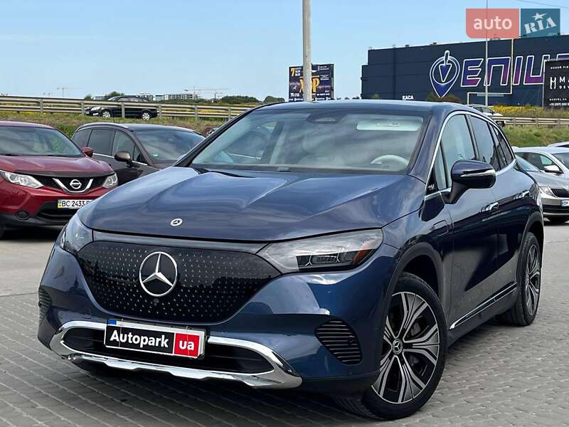 Mercedes-Benz EQE SUV 2023