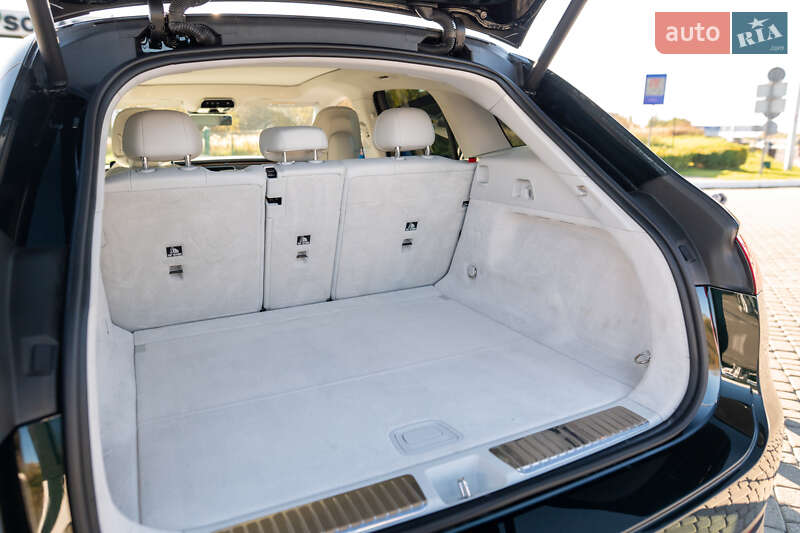 Внедорожник / Кроссовер Mercedes-Benz EQE SUV 2023 в Львове фото 35 Внедорожник / Кроссовер Mercedes-Benz EQE SUV 2023 в Львове