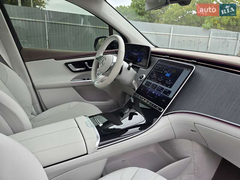 Позашляховик / Кросовер Mercedes-Benz EQE SUV 2023 в Одесі фото 46 Позашляховик / Кросовер Mercedes-Benz EQE SUV 2023 в Одесі