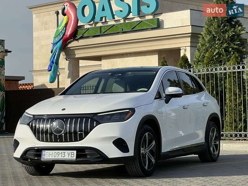 Mercedes-Benz EQE SUV 2023