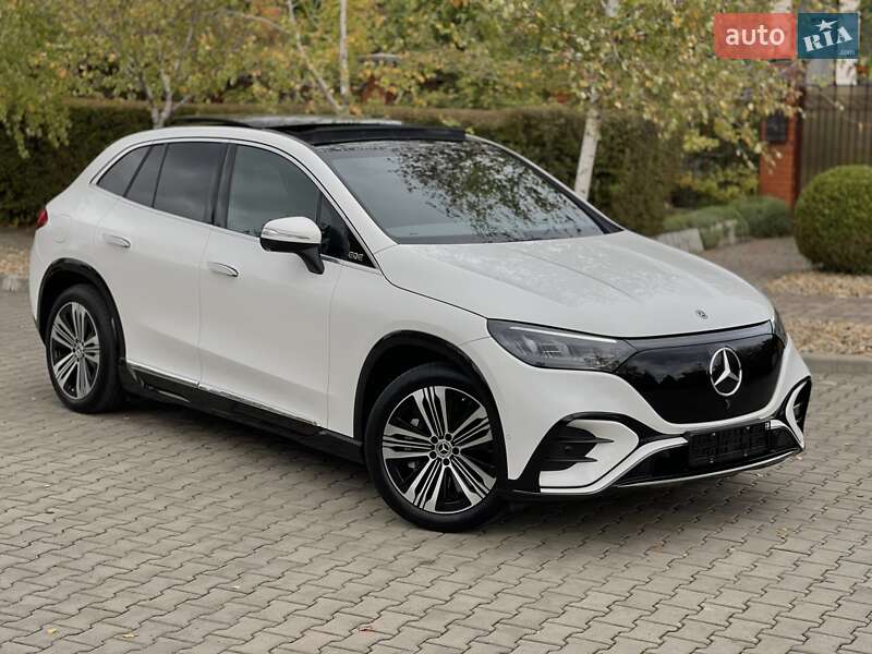 Mercedes-Benz EQE SUV 2023