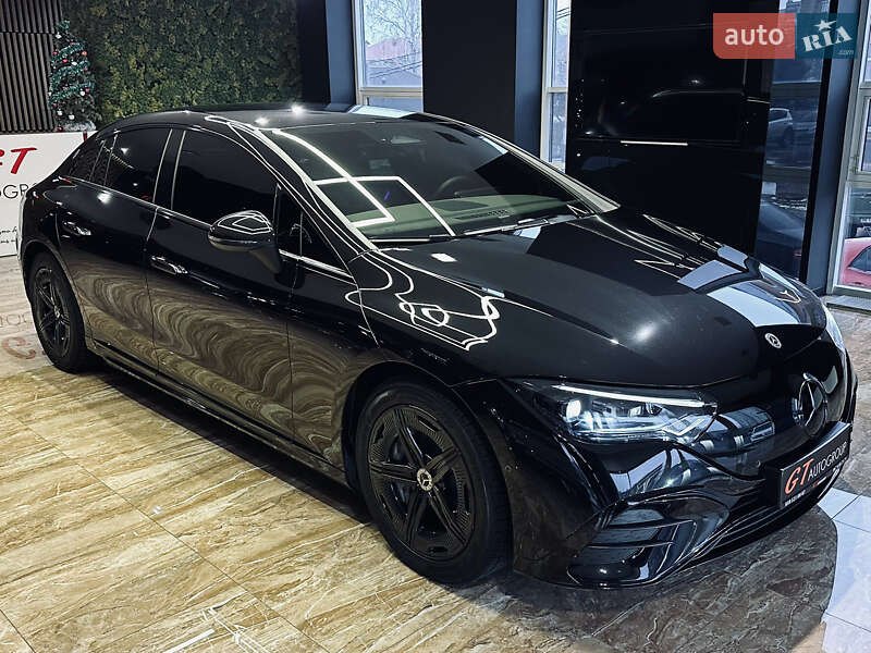 Седан Mercedes-Benz EQE 2022 в Києві