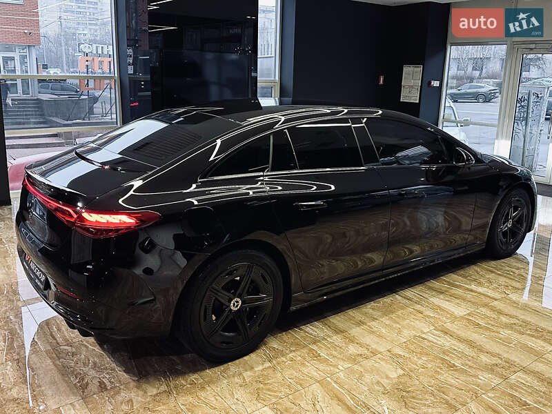 Седан Mercedes-Benz EQE 2022 в Києві