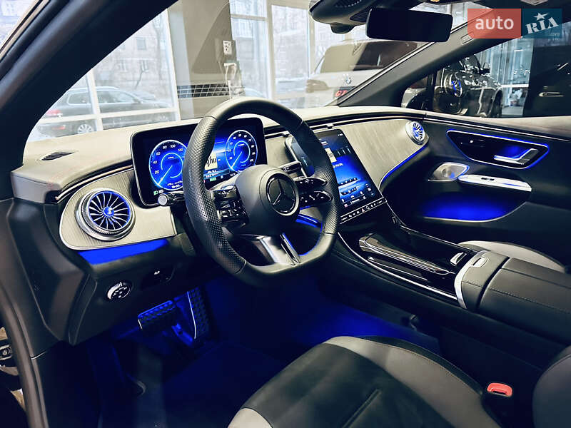 Седан Mercedes-Benz EQE 2022 в Києві