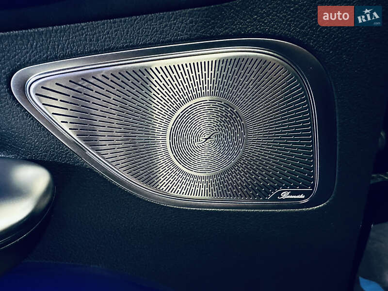 Седан Mercedes-Benz EQE 2022 в Києві