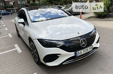 Седан Mercedes-Benz EQE 2022 в Киеве