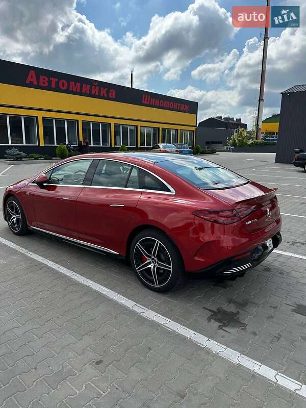 Седан Mercedes-Benz EQE 2022 в Киеве
