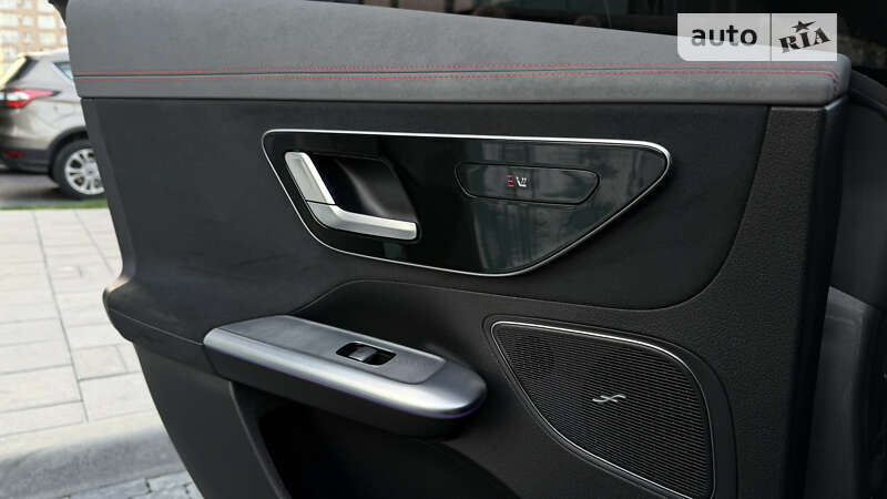 Седан Mercedes-Benz EQE 2022 в Стрые