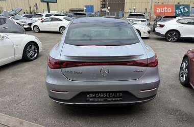 Седан Mercedes-Benz EQE 2023 в 