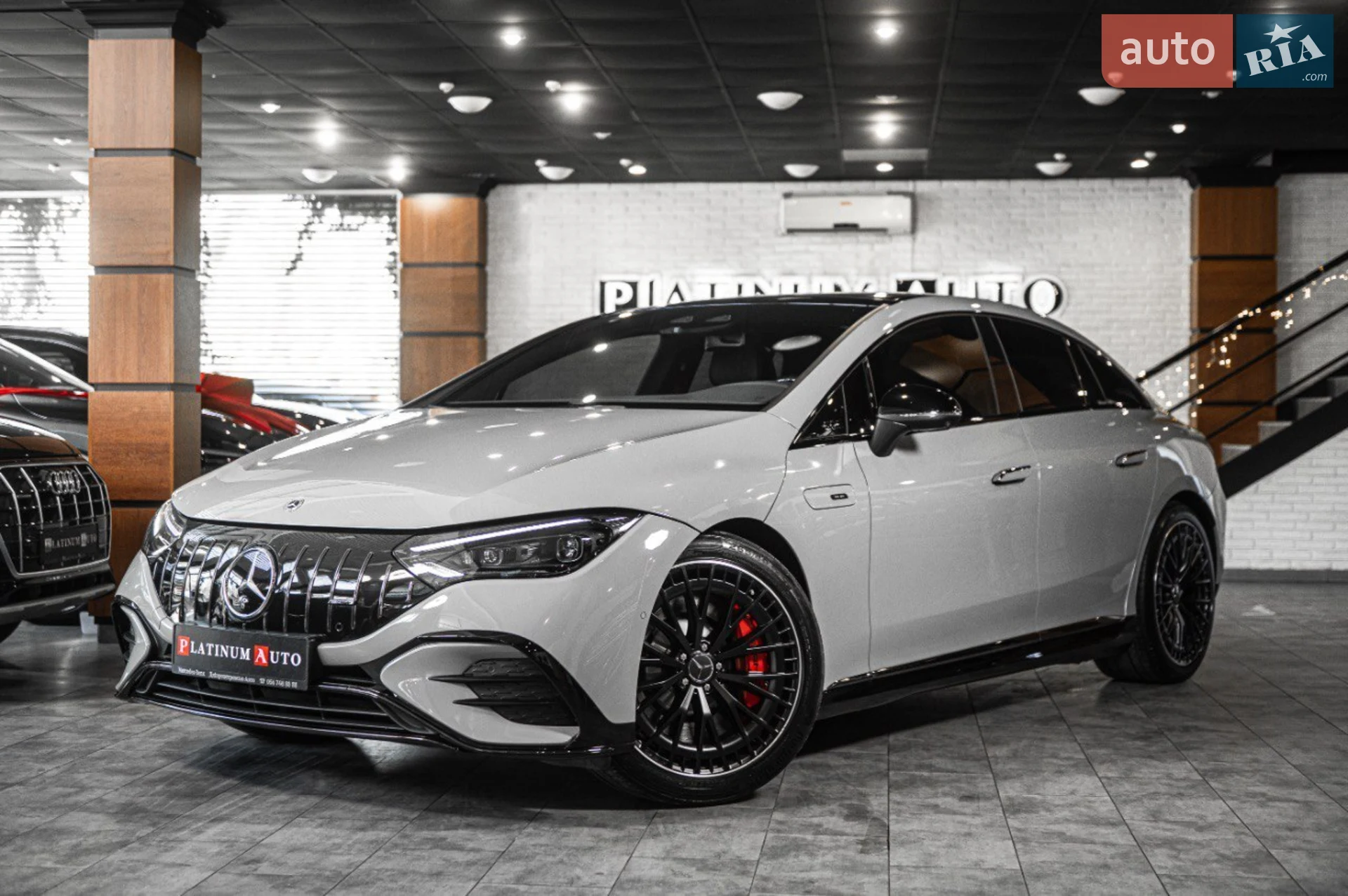 2023 Mercedes-Benz EQE - фото 1