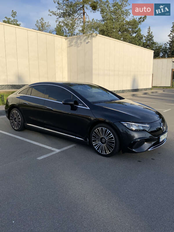 Седан Mercedes-Benz EQE 2022 в Обухове