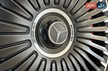 Седан Mercedes-Benz EQE 2023 в 