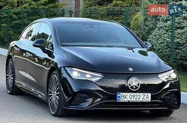 Седан Mercedes-Benz EQE 2023 в Ровно