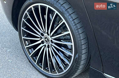 Седан Mercedes-Benz EQE 2023 в 