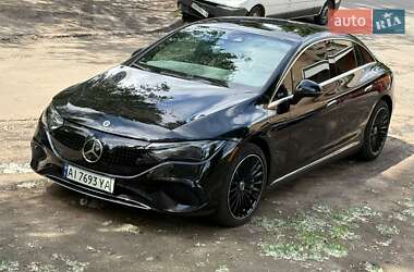 Седан Mercedes-Benz EQE 2022 в Киеве