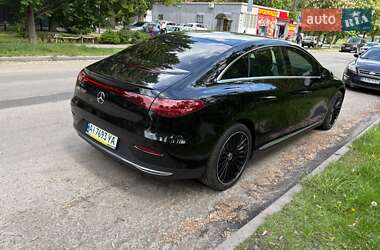 Седан Mercedes-Benz EQE 2022 в 