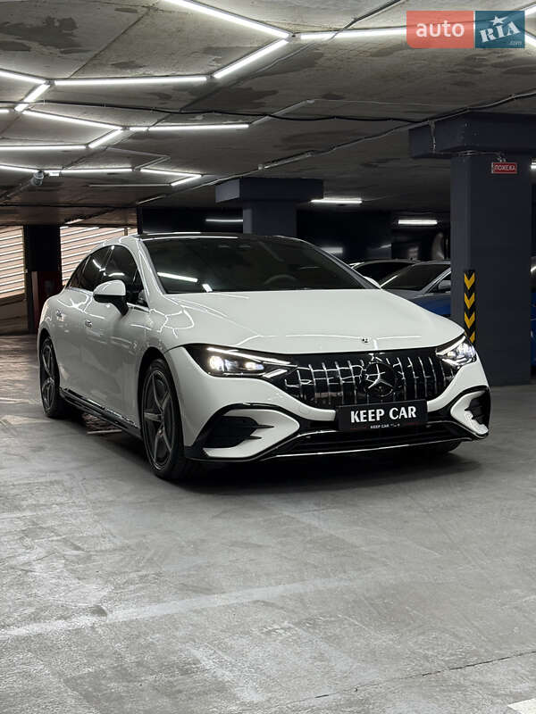 Седан Mercedes-Benz EQE 2023 в Одесі