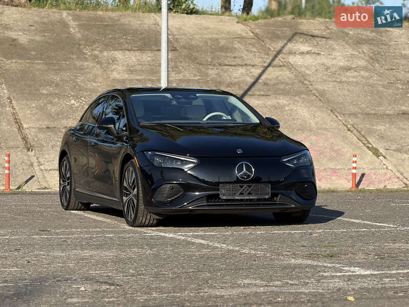 Седан Mercedes-Benz EQE 2022 в Києві