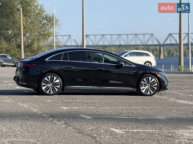 Седан Mercedes-Benz EQE 2022 в Києві