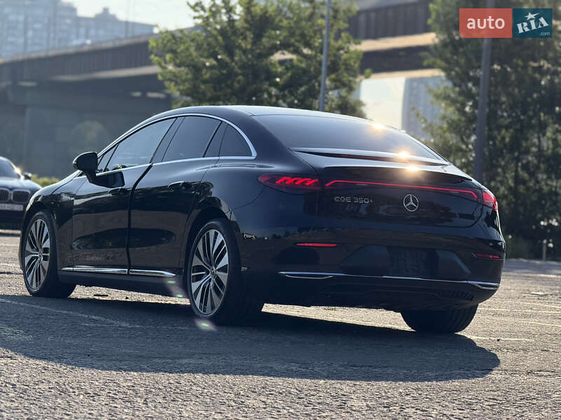 Седан Mercedes-Benz EQE 2022 в Києві