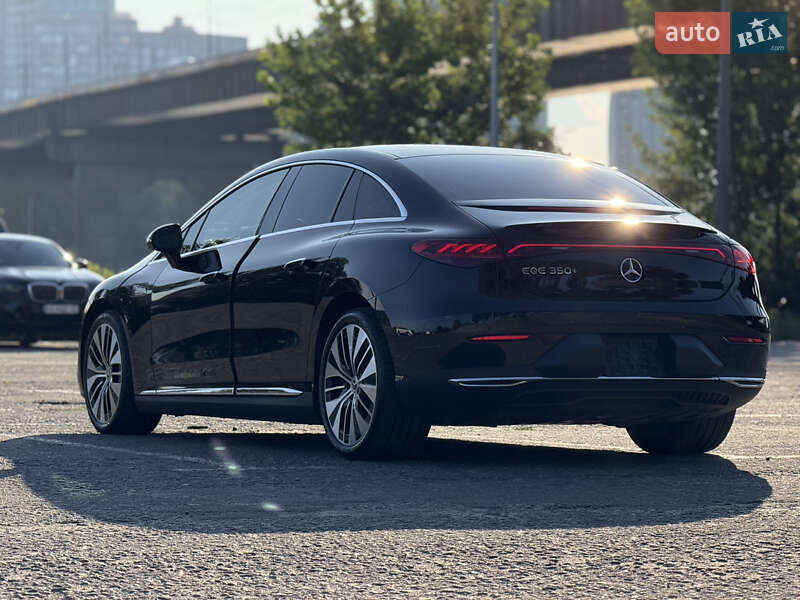 Седан Mercedes-Benz EQE 2022 в Києві